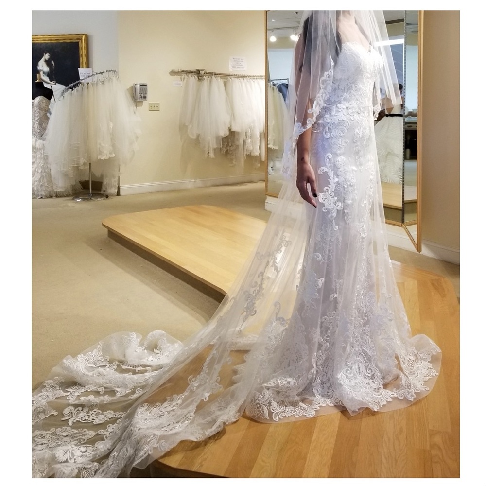 NWT Bijou Bridal In House Designer Wedding Dress